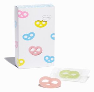 Boîte de Gummitzel de Hitotubu Kanro, gummies en forme de bretzel