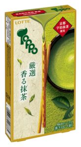 Boîte de Toppo Matcha de Lotte, bâtonnets de bretzel fourrés