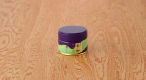 Tin of Japanese usucha drinking matcha from Nishio, Aichi