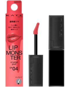 상자와 함께 놓인 CP04 컬러의 케이트 Lip Monster Crystal Pod 리퀴드 립