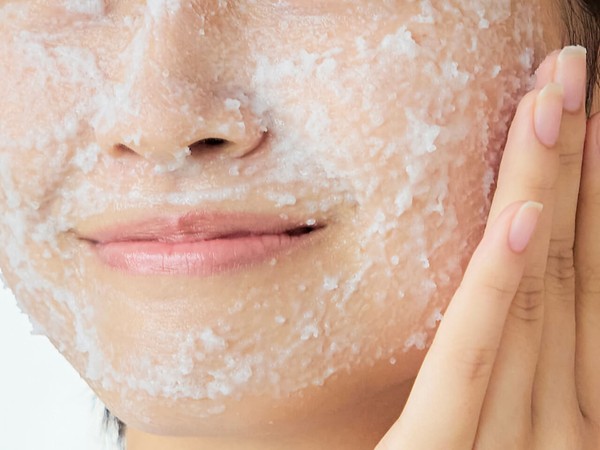 Keana Rice Pack spread thickly on the cheek